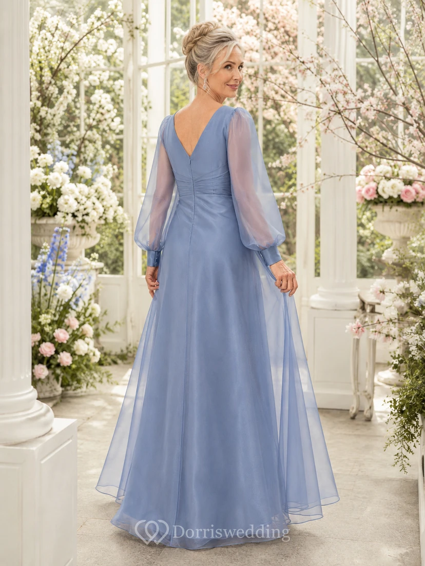 Elegantes, stahlblaues, bodenlanges A-Linien-Frühlingskleid aus drapiertem Organza mit V-Ausschnitt, langen Ballonärmeln und V-Ausschnitt – perfekt für die Mutter der Braut. view 2