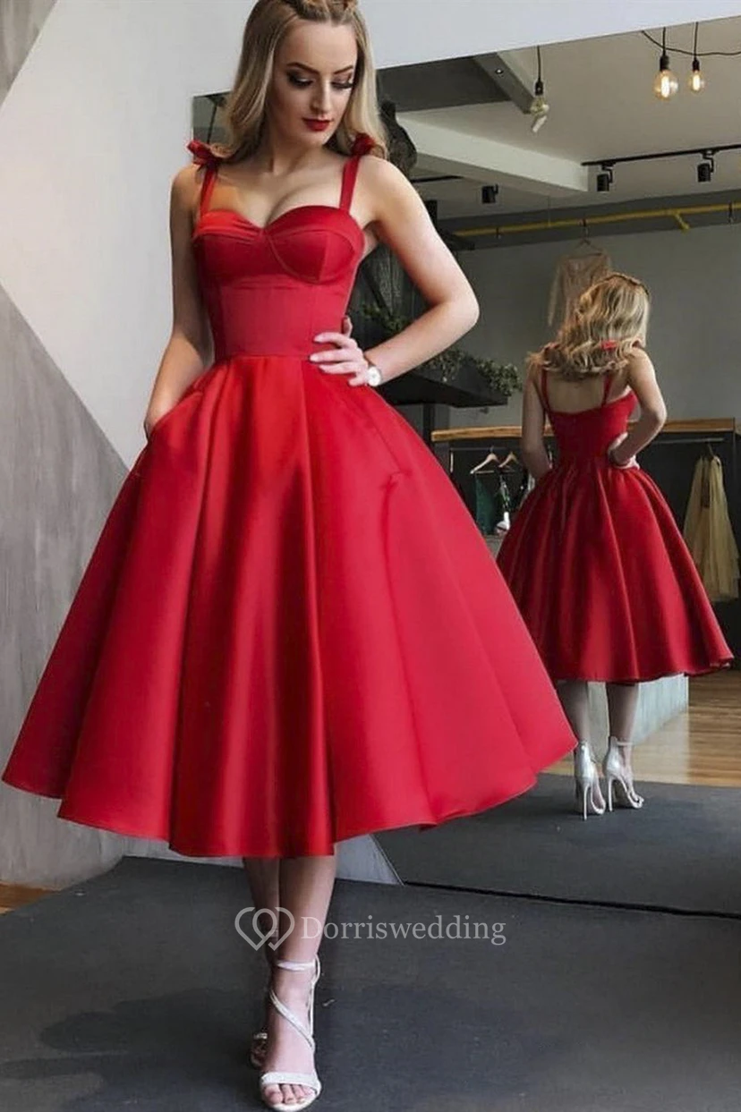 Rotes Vintage-Cocktailkleid aus den 1950er Jahren | Pin-up-Rockabilly-Kleid in Teelänge video preview