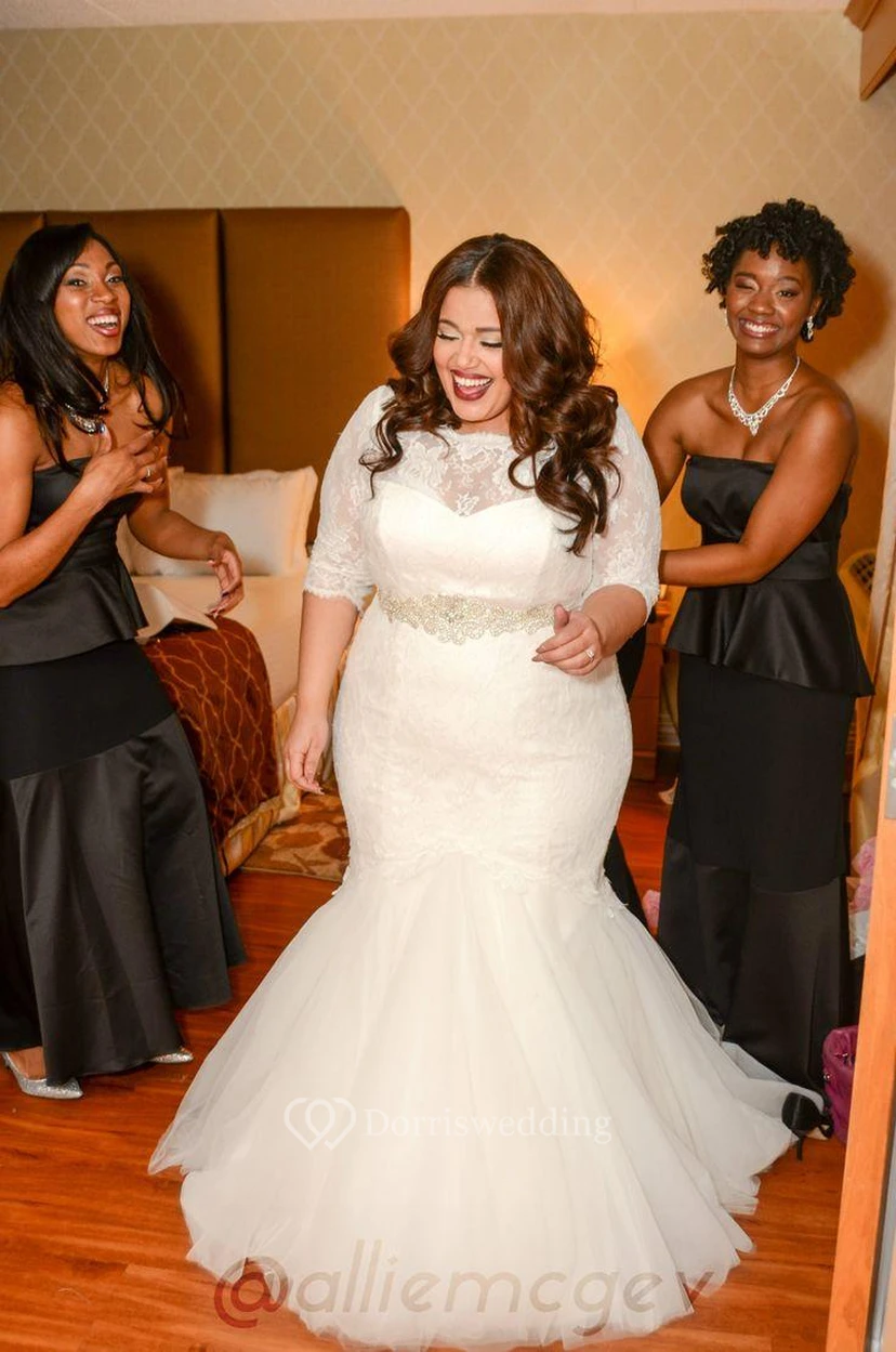 Sexy Floor-length Plus Size Mermaid Wedding Dress Styles Lace Half Sleeve