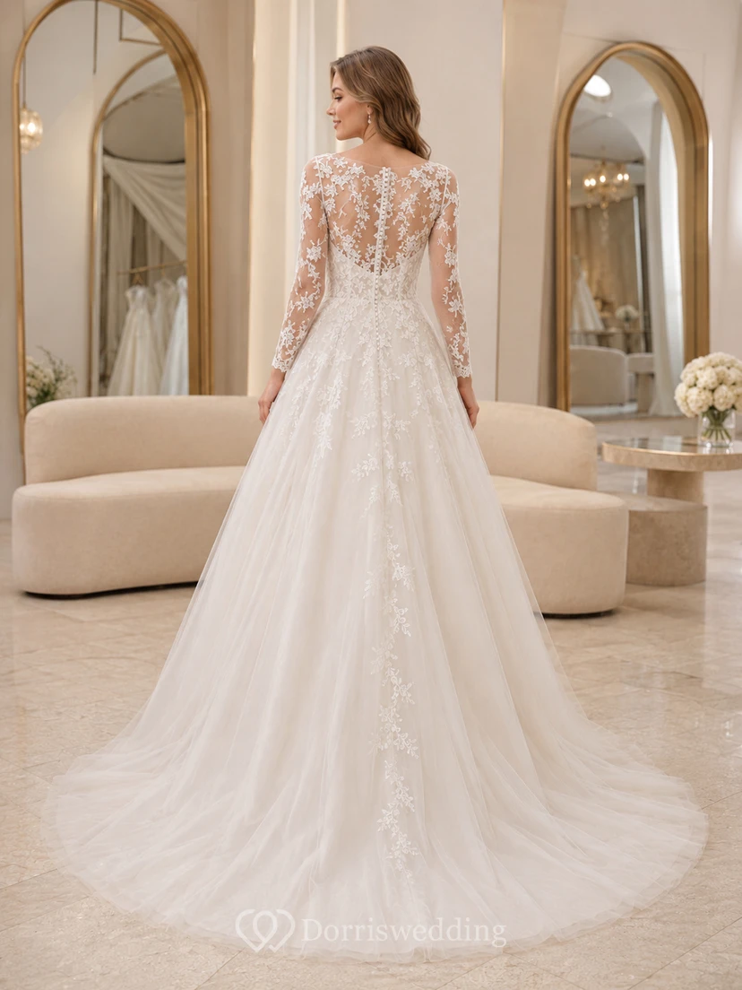 Robe de mariée classique en dentelle et tulle transparent, col montant, manches longues transparentes, coupe trapèze, traîne chapelle, applications florales, dos illusion view 2