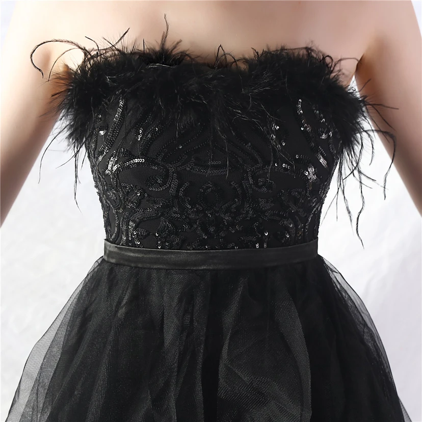 Handgefertigtes Abendkleid aus Straußenfedern, Perlen, Netzgewebe, kurzem Vorderteil und langem Rücken mit Wickeloptik view 35