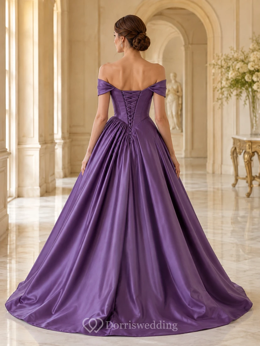 Robe de mariée de bal en satin à épaules dénudées, lacée et traîne courte, couleur raisin view 2