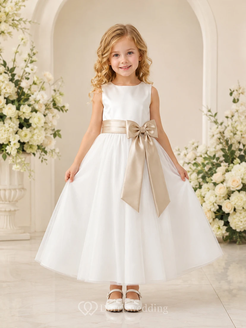 Blumenmädchenkleid aus champagnerfarbenem Satin, A-Linie, Rundhalsausschnitt, Teelänge, Schleifendetail