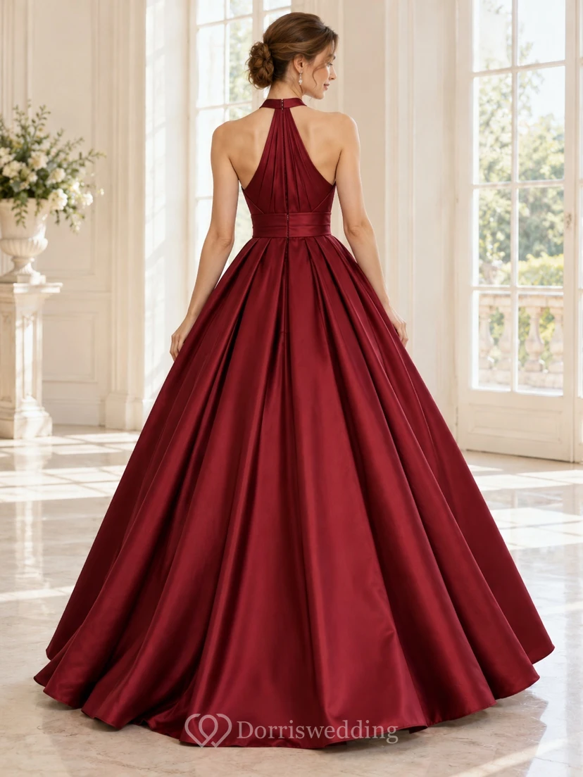 Robe de bal bordeaux dos nu en satin froncé sans manches view 2