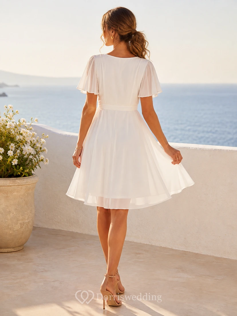 Vestido de cóctel de boda informal de corte A, romántico, con escote en V, mangas acampanadas y fajín de gasa hasta la rodilla. view 2