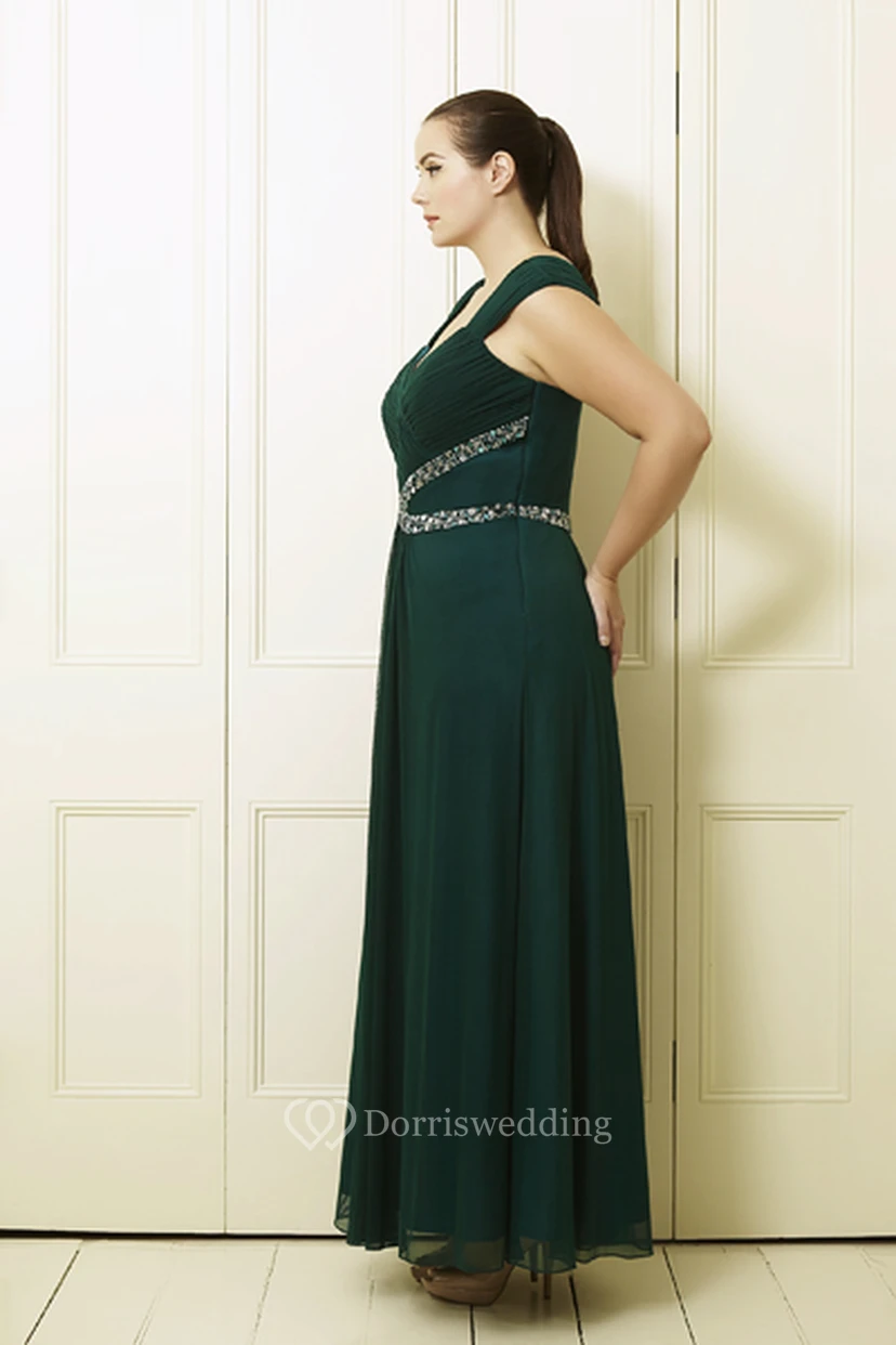 A-Line Knee-Length Sleeveless Beaded Queen-Anne Chiffon Plus Size Prom Dress With Ruching view 3