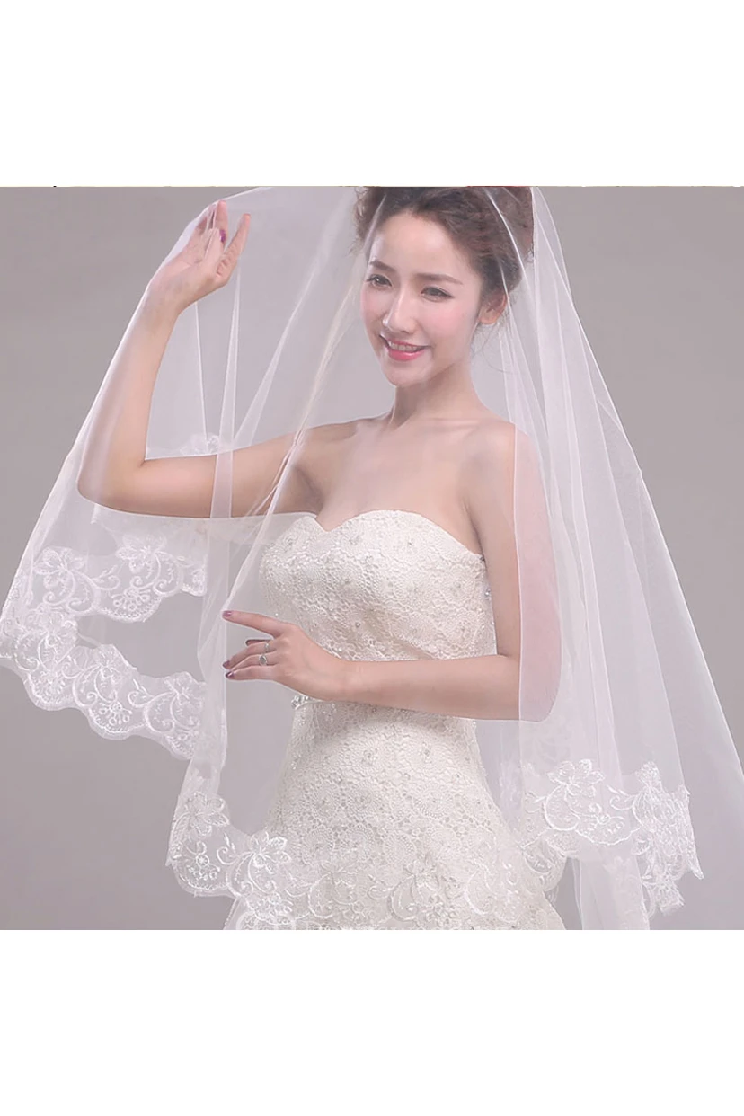 Simple Style Sweep Wedding Veil with Lace Edge view 3