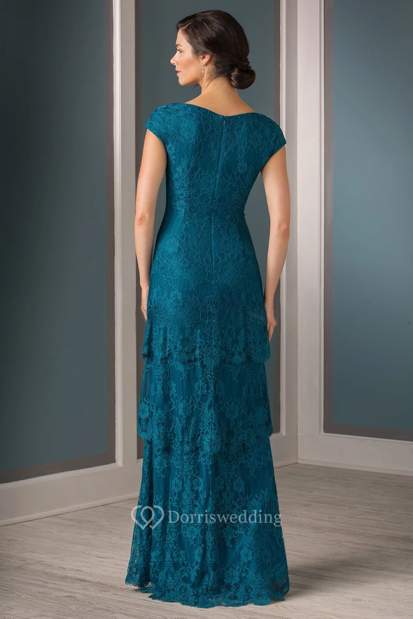 Kleid mit kurzen Ärmeln, V-Ausschnitt, Stufenrock und Falten aus Spitze für die Mutter der Braut view 2