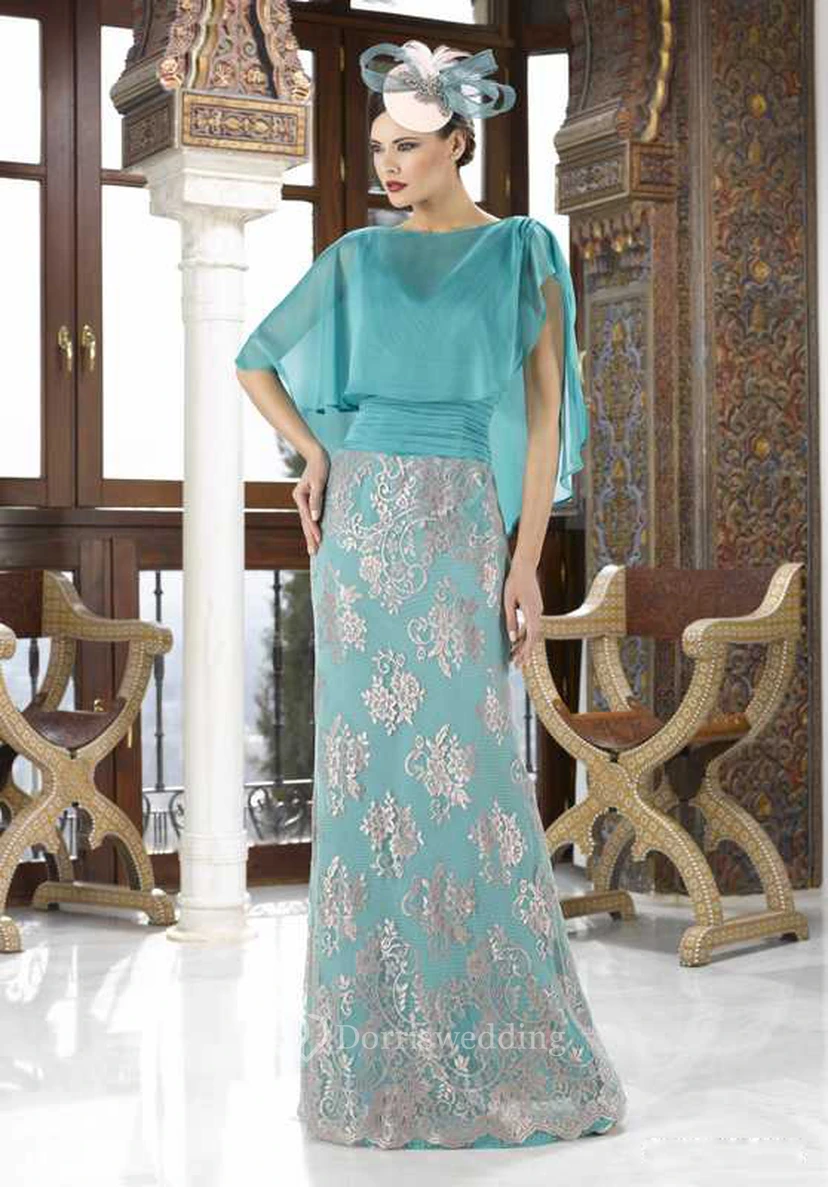 Robe de mère de la mariée en tulle à col rond et manches courtes appliquées, avec cape