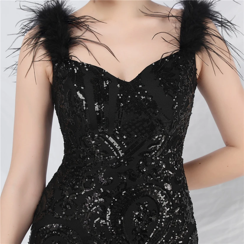Robe longue haut de gamme en maille à sequins et plumes d'autruche. view 26