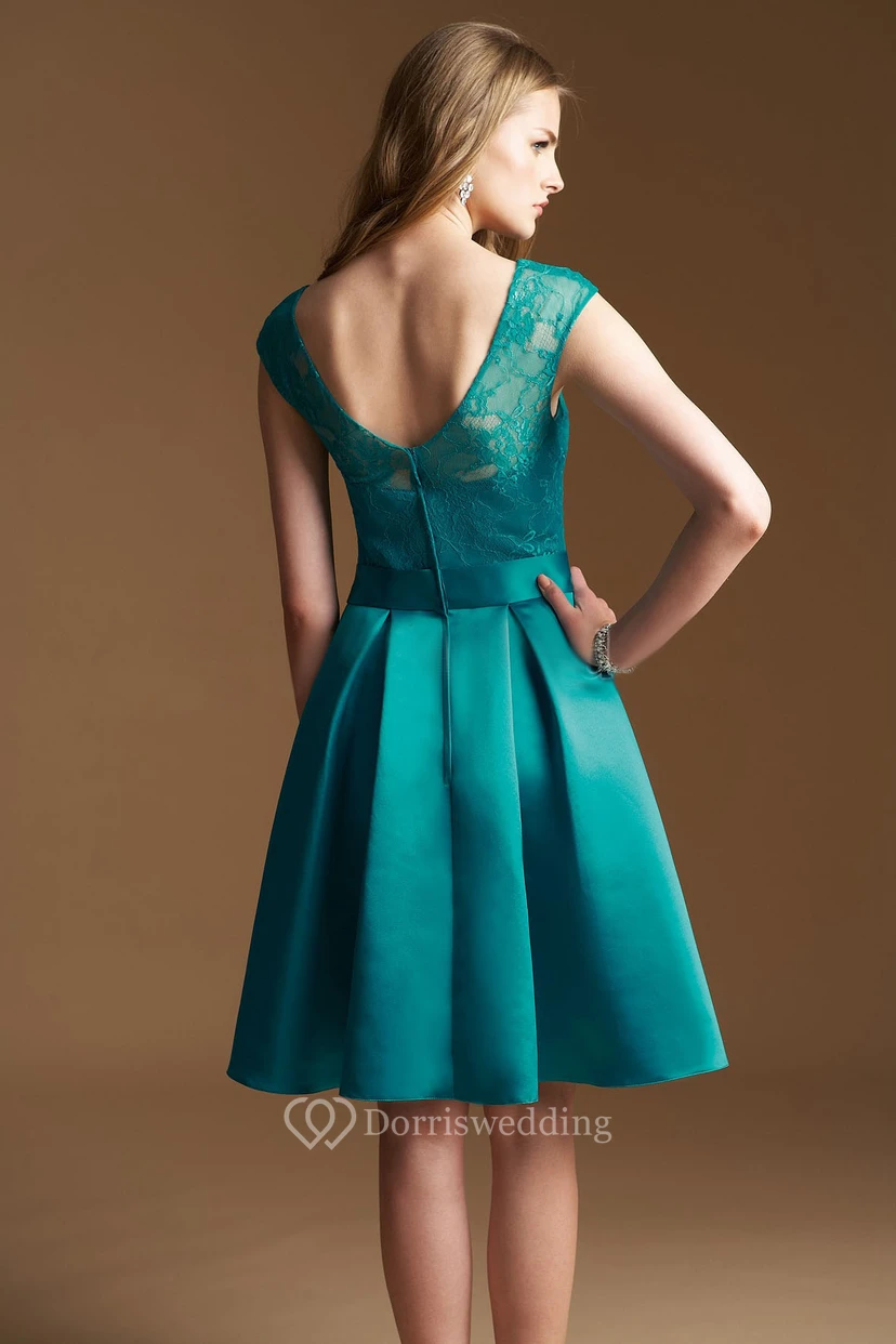 Cap-sleeved A-line Knee-length Dress with Lace Bodice and Flower view 2