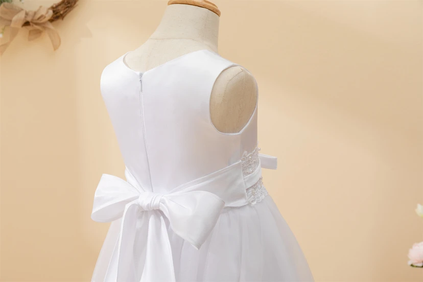 Scoop-neck A-line Empire Communion Flowergirl Dress with Beaded Waist view 8