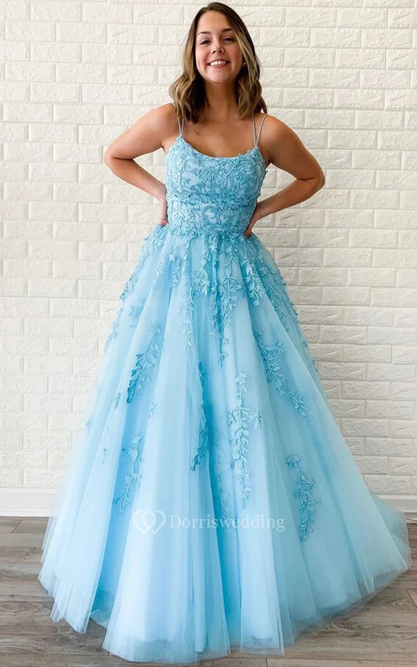 Spaghetti-Weißes Empire-Kleid in A-Linie mit Spitzenapplikationen und Tüll view 6
