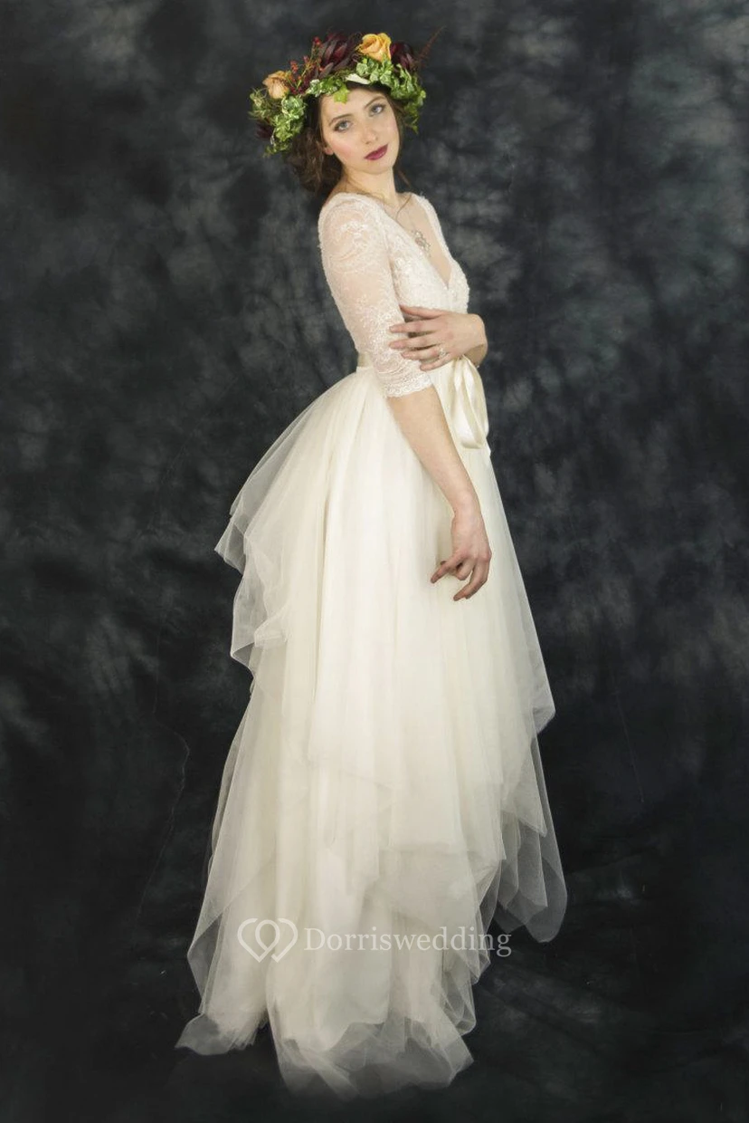 Robe vintage en tulle et dentelle, col en V, manches mi-longues et nœud drapé