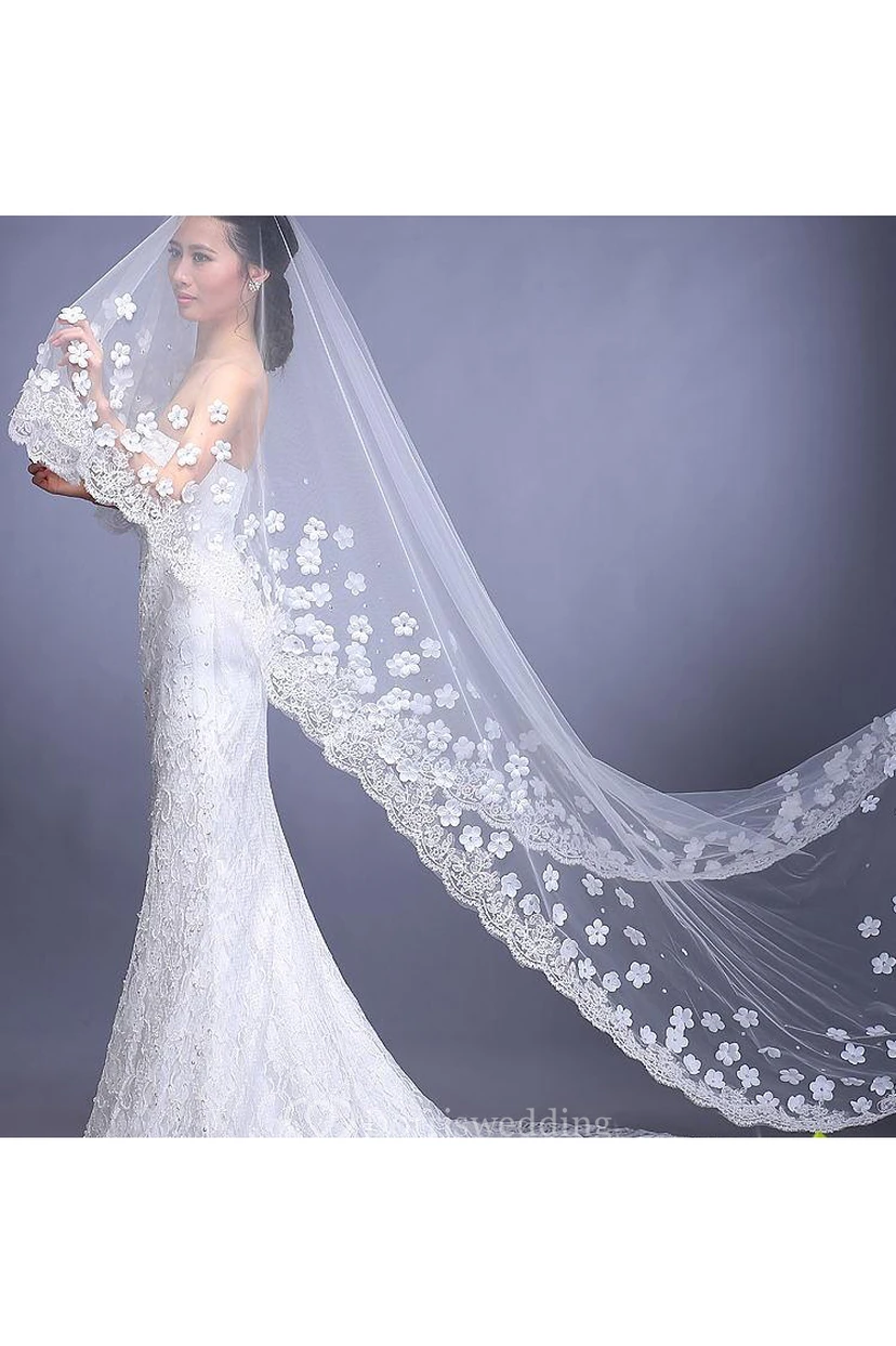 New Style Beautiful Long Wedding Veil with Flowers and Lace Edge view 2