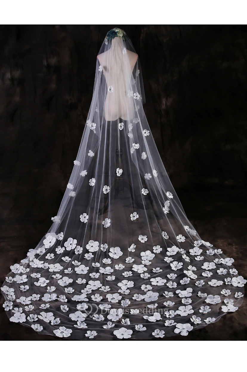 Beautiful Fairy Petals Wedding Veil 3 Meters Long Veil