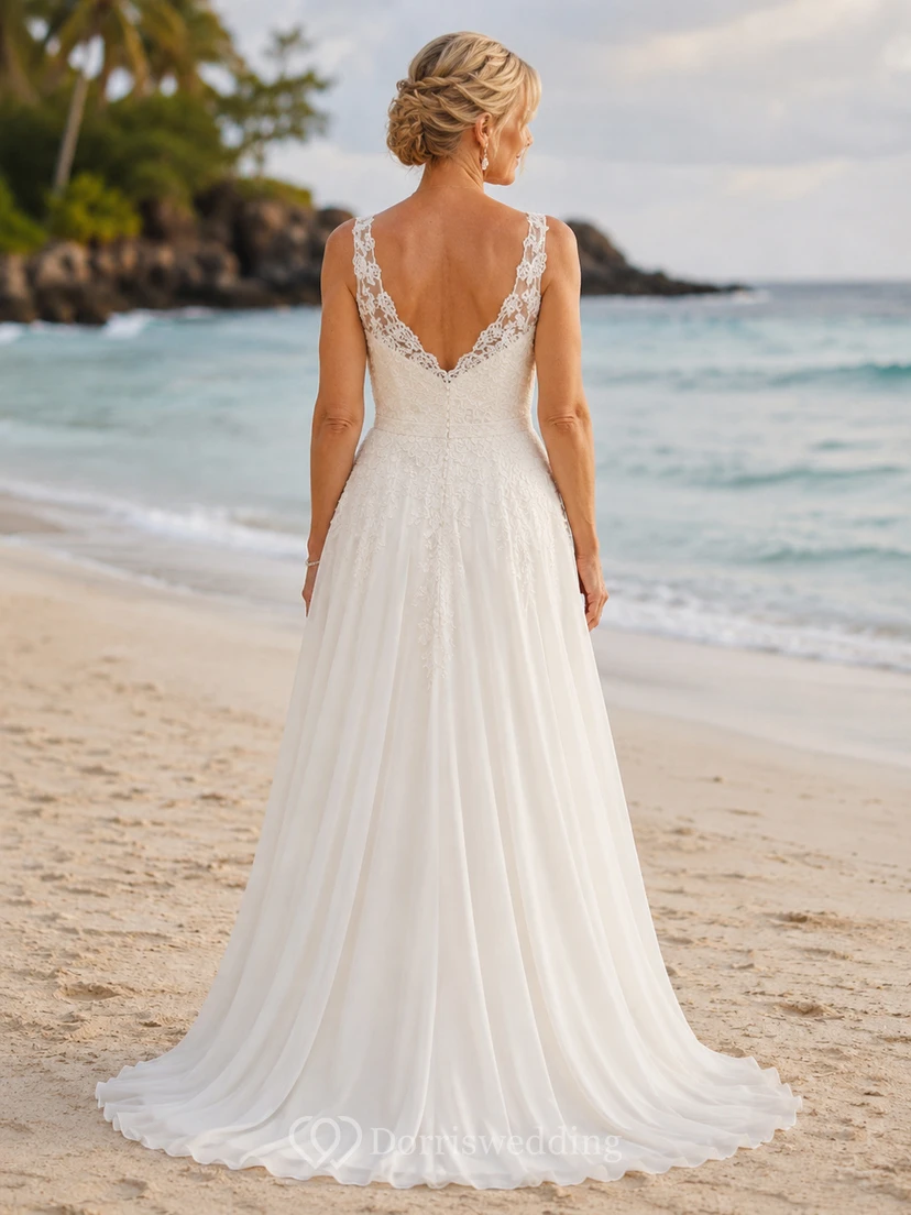 Robe de mariée trapèze à fines bretelles pour mariées d'âge mûr, avec corsage en dentelle view 2