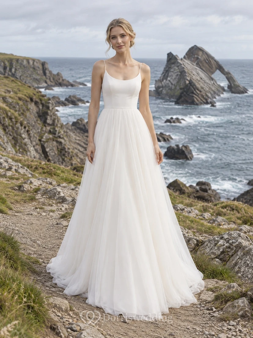 Vestido de novia sencillo de tul sin mangas con escote redondo y corte en A