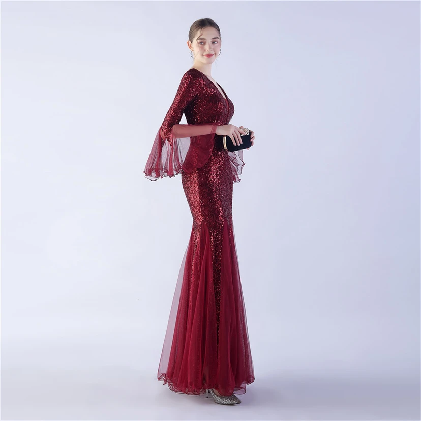 Vestido de noche con lentejuelas, bordado de malla encriptada, estilo artesanal de seda de pez y borde ondulado. view 50