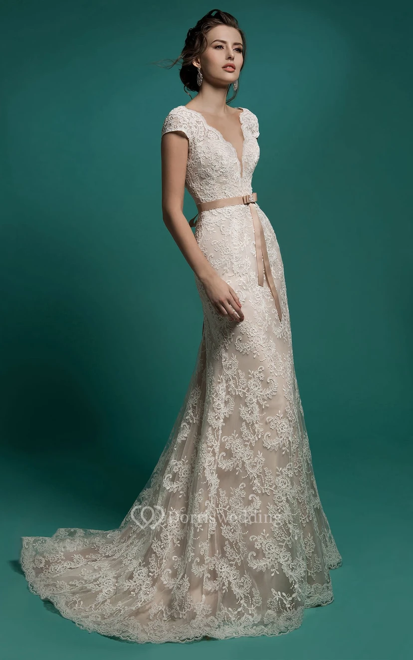 Robe sirène longue en dentelle à col V, manches courtes, fermeture éclair, ceinture et traîne amovible view 4