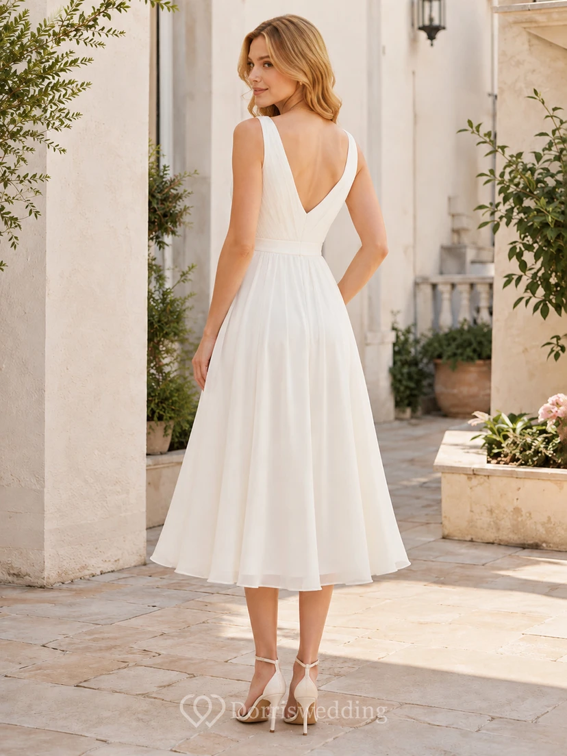 Weißes, herzförmiges, trägerloses, tief ausgeschnittenes, plissiertes Chiffon-Teekleid in romantischer A-Linie view 2