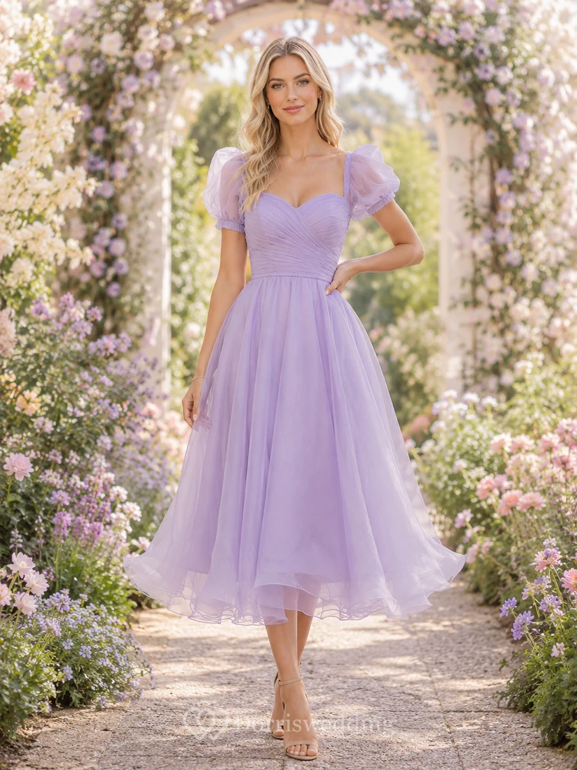 Robe midi trapèze à manches bouffantes et décolleté cœur en organza lavande