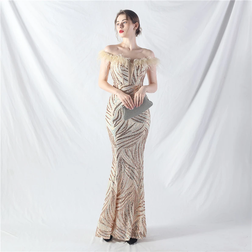 Robe de soirée haut de gamme à sequins, ornée d'un gilet à taille en arêtes de poisson et de plumes d'autruche. view 5