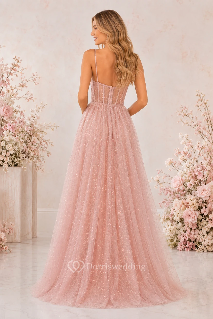 Vestido de fiesta de talla grande en tul rosa brillante con corte en A, tirantes finos y corpiño tipo corsé. view 2