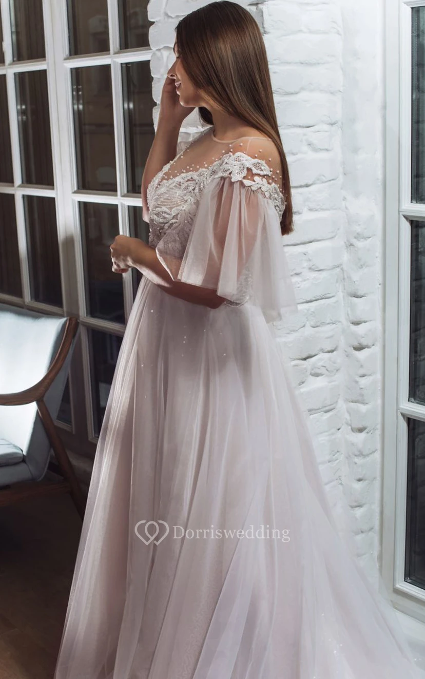 Robe de mariée élégante en tulle illusion, manches pétales, coupe trapèze, grande taille, dentelle et haut orné de perles view 4