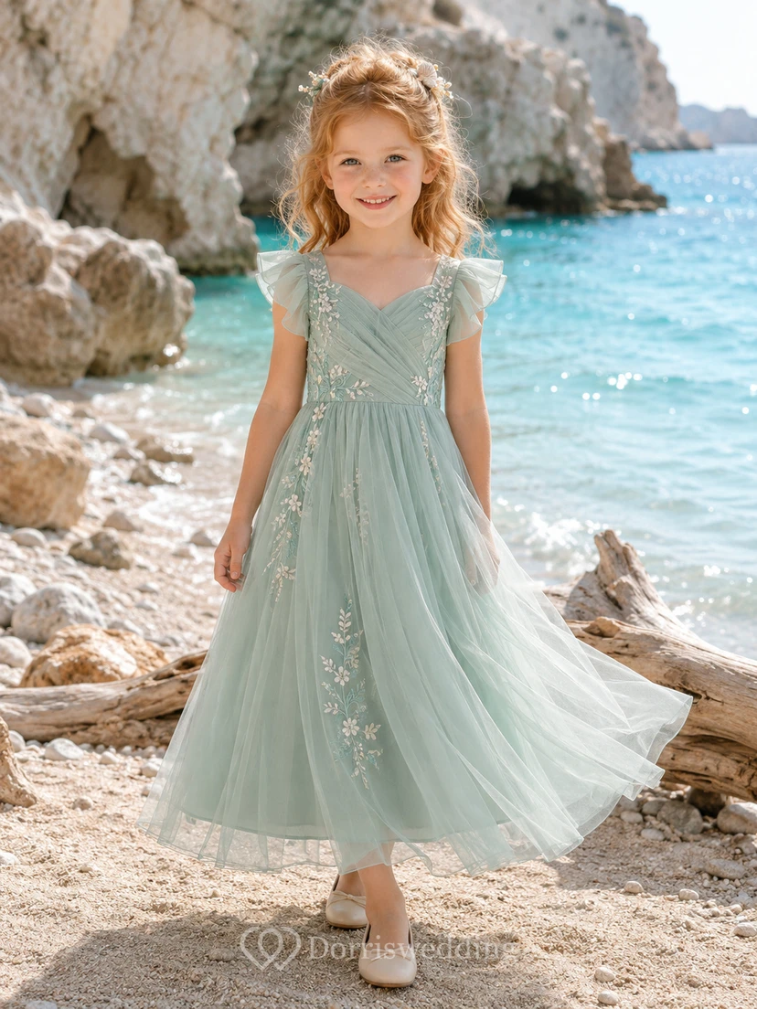 Blumenmädchenkleid aus salbeigrüner Spitze und Tüll, A-Linie, kurze Ärmel, V-Ausschnitt, Teelänge