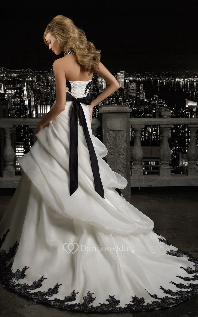 A-Line Long Sweetheart Sleeveless Lace-Up Organza Dress With Lace And Pick Up view 2