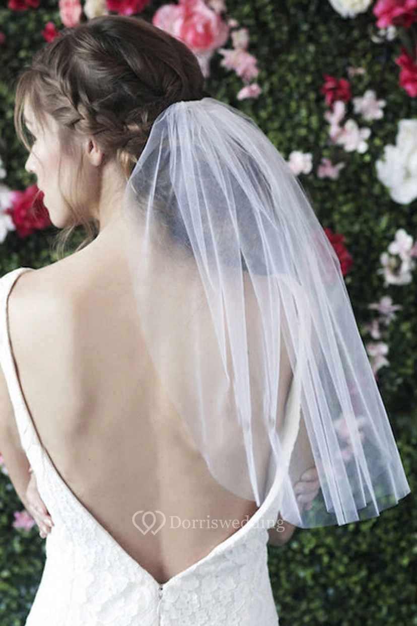 Simple Short Single Layer Wedding Veil