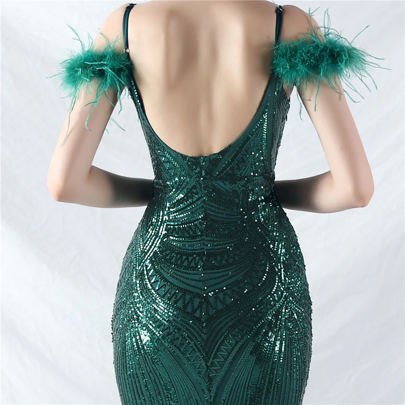 Vestido de noche con cuentas florales y plumas de avestruz elaboradas artesanalmente view 72