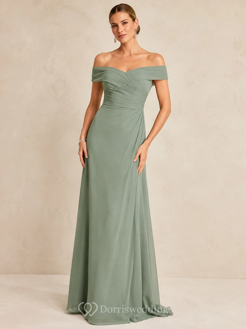 Elegante vestido de gala de gasa color celadón con hombros descubiertos, manga corta y fruncido, corte en A, largo hasta el suelo.
