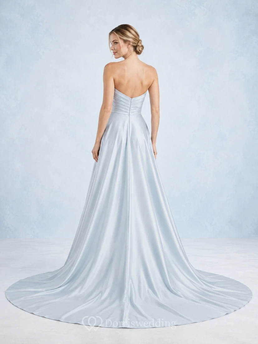 Vestido de novia formal, sencillo, elegante y romántico, con escote corazón, edición B, corte en A. view 2