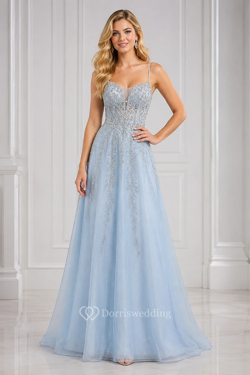 Himmelblaues A-Linien-Abendkleid aus Tüll mit Spaghettiträgern und perlenbesetztem Oberteil