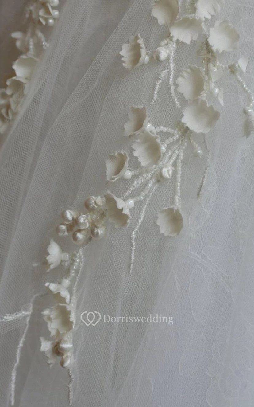 Robe mini col montant sans manches à col évasé, perles, fermeture éclair et décolleté en goutte d'eau, en tulle et dentelle view 5