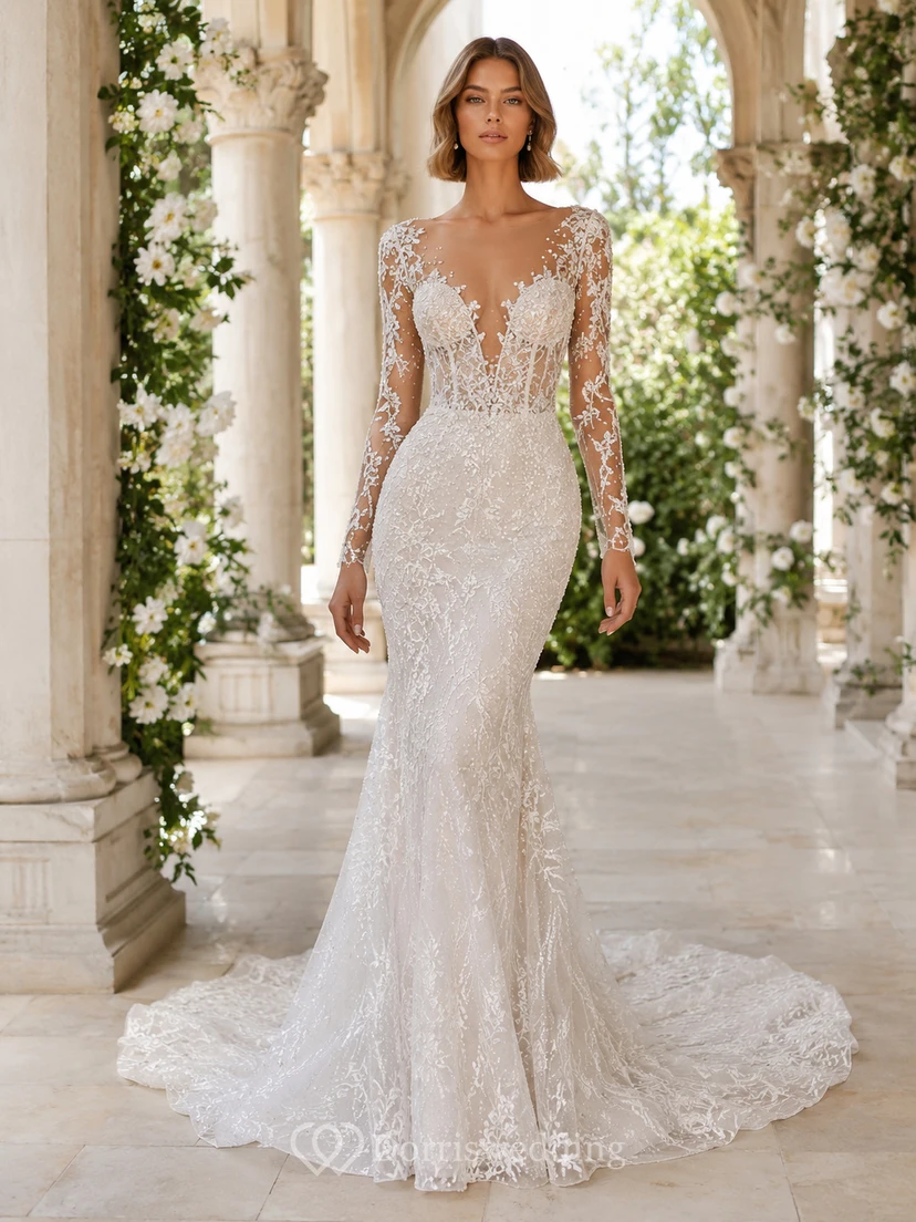 Robe de mariée sirène à manches longues et décolleté en V profond en dentelle ornée, traîne chapelle et appliques, idéale pour un mariage à destination.