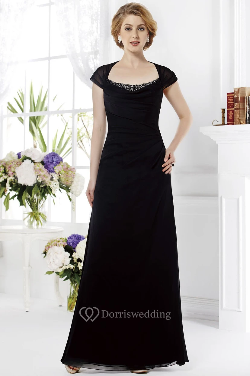 Langes, ärmelloses Brautmutterkleid mit eckigem Ausschnitt und Kristallen