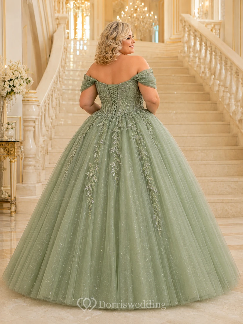 Vestido de fiesta formal de princesa con corsé de encaje y hombros descubiertos, talla grande, color salvia. view 2