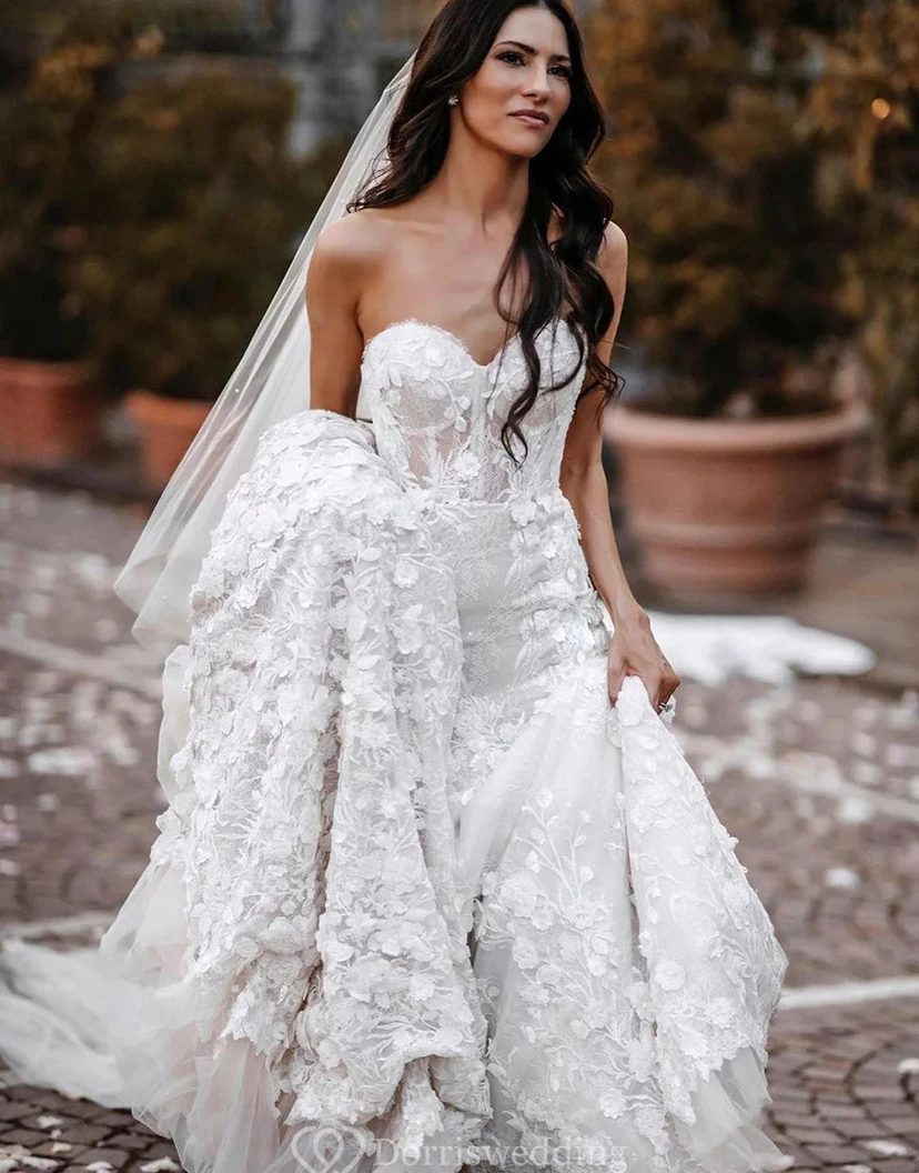 Romantic Strapless Lace Mermaid Wedding Dress with Floral Appliqués view 2