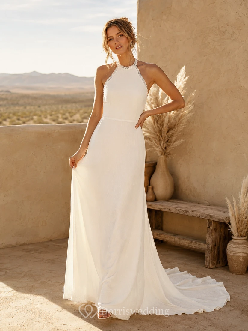 Robe de mariée bohème simple, dos nu, col montant, sans manches, fourreau en mousseline, traîne chapelle