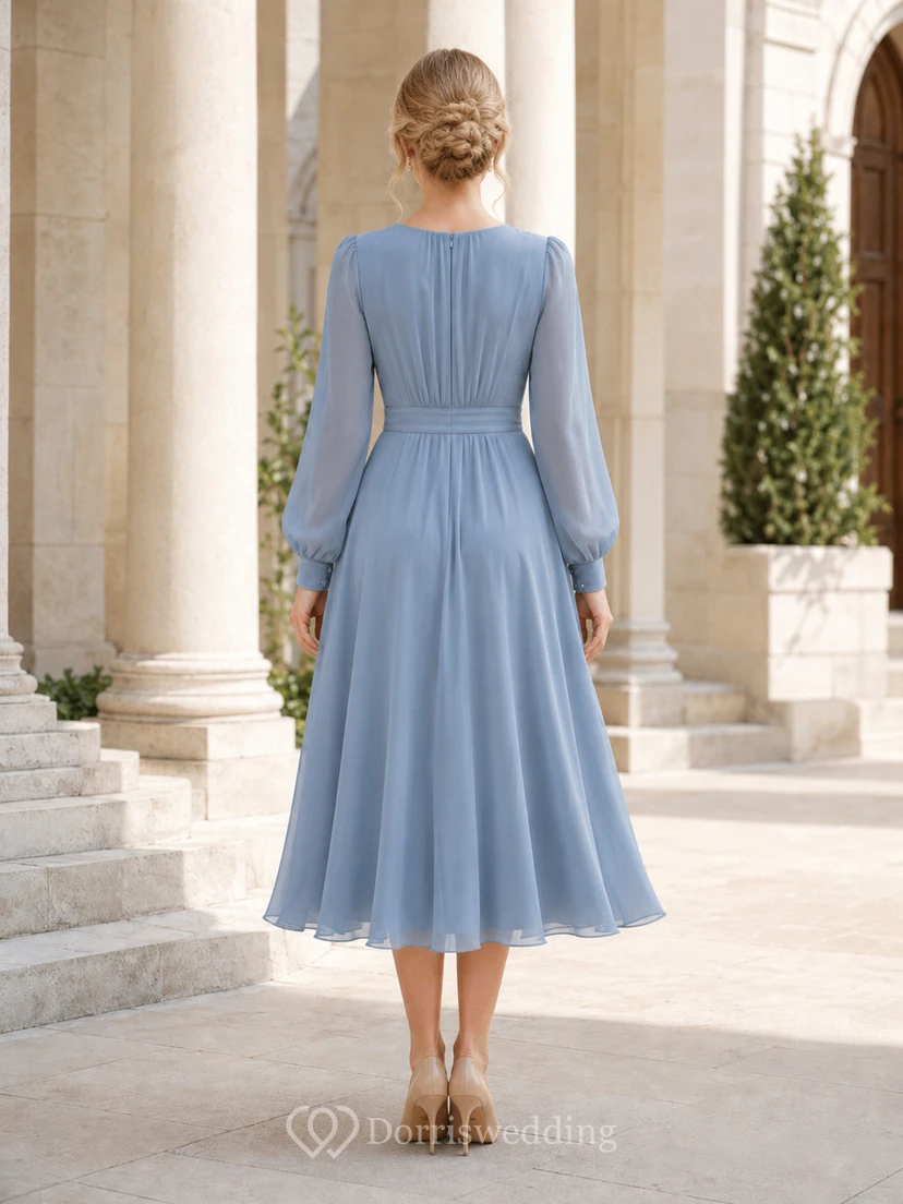 Staubblaues Chiffon-Kirchenkleid mit Rundhalsausschnitt und langen Ärmeln, langärmelig, mit Juwelenkragen view 2
