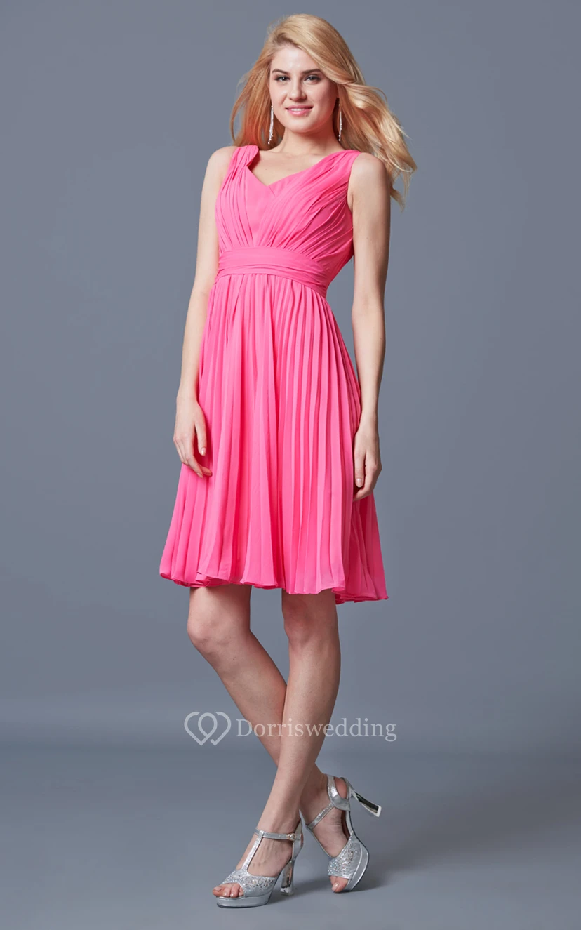 Stunning Sleeveless Pleated Knee Length Chiffon Dress view 3