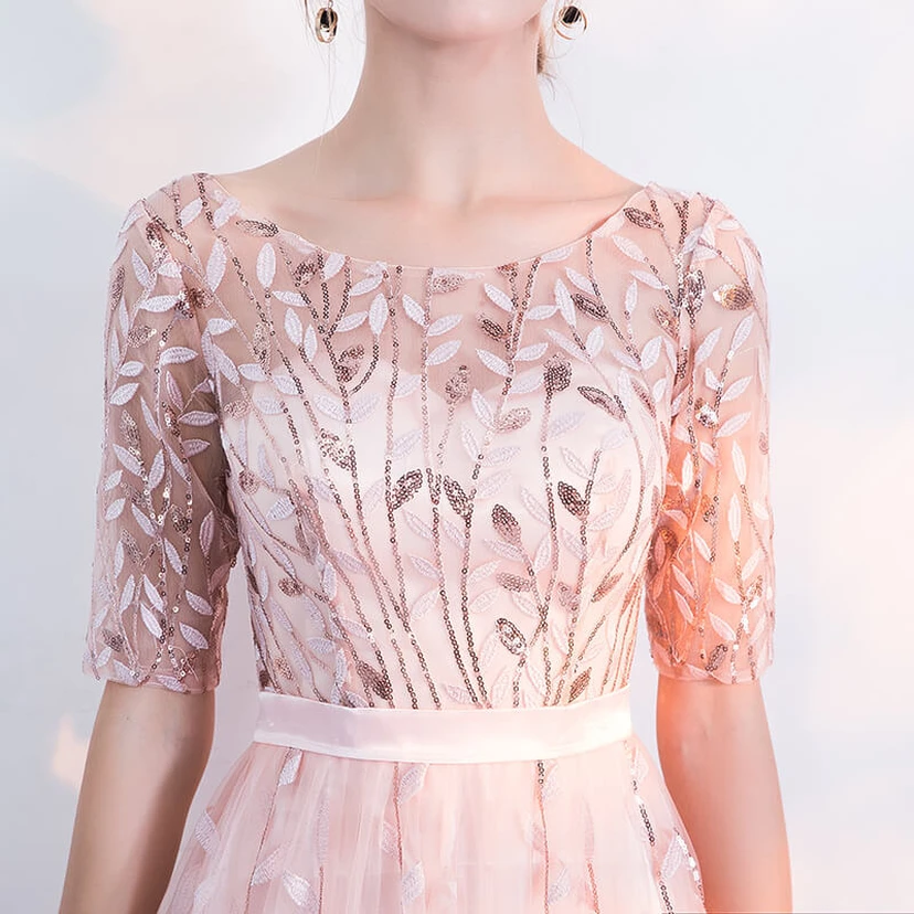 Elegante vestido de noche largo hasta el suelo con mangas cortas y detalles de cuentas. view 5