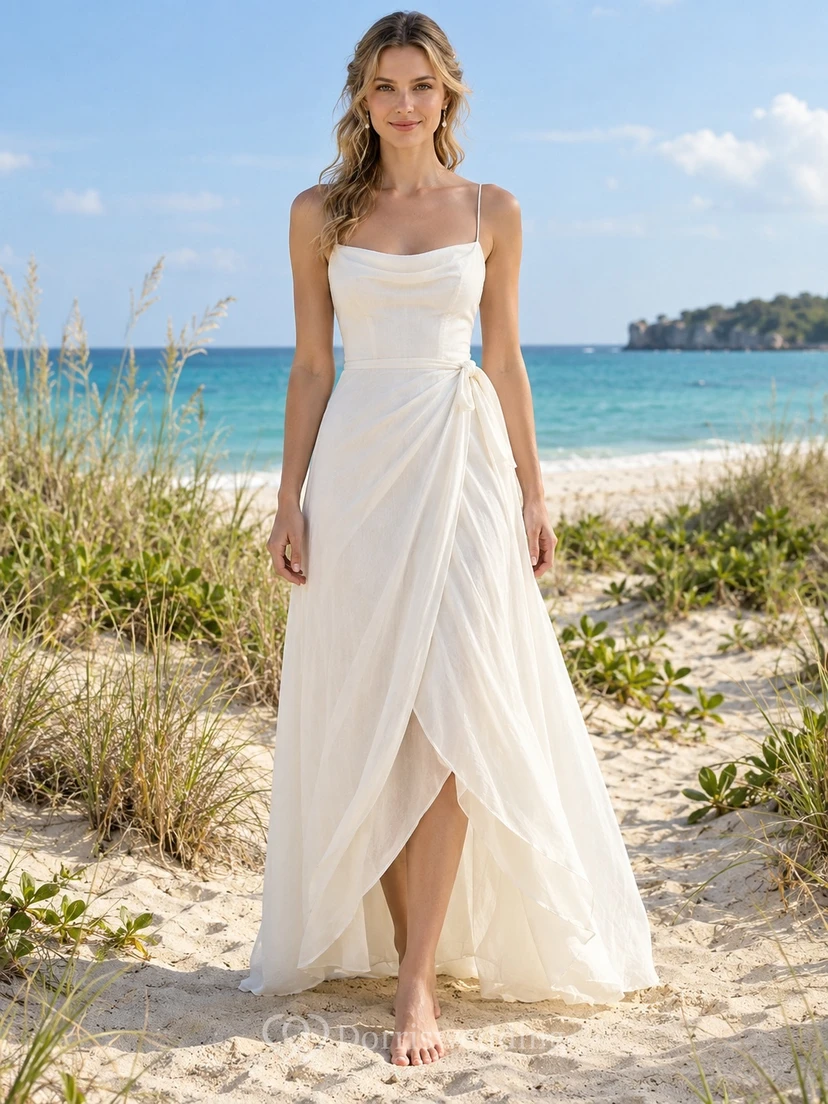Schlichtes Brautkleid aus Baumwollvoile mit Wasserfallausschnitt, Taillenband und Wickelschlitz
