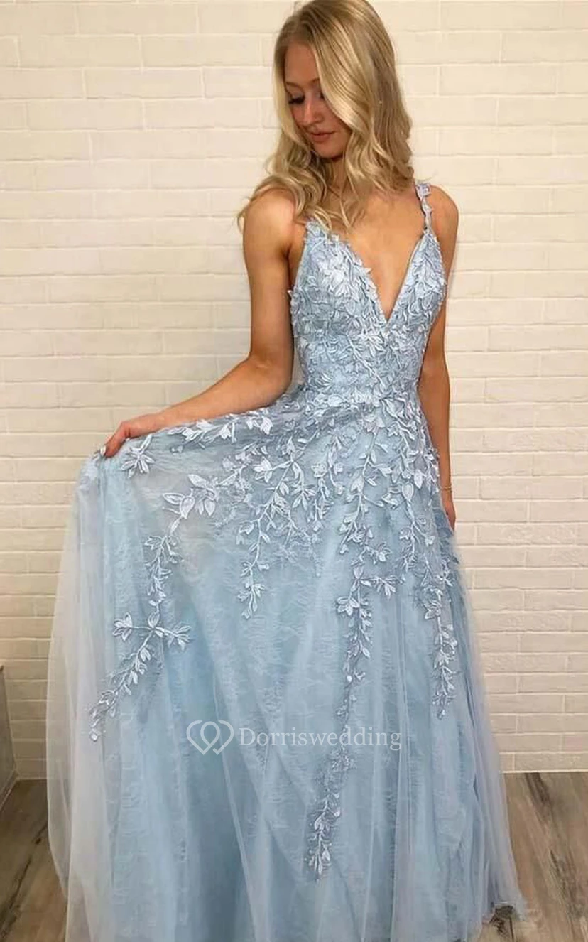Robe de bal simple en tulle, longue jusqu'au sol, coupe trapèze, sans manches, ornée de fleurs et de plis view 2