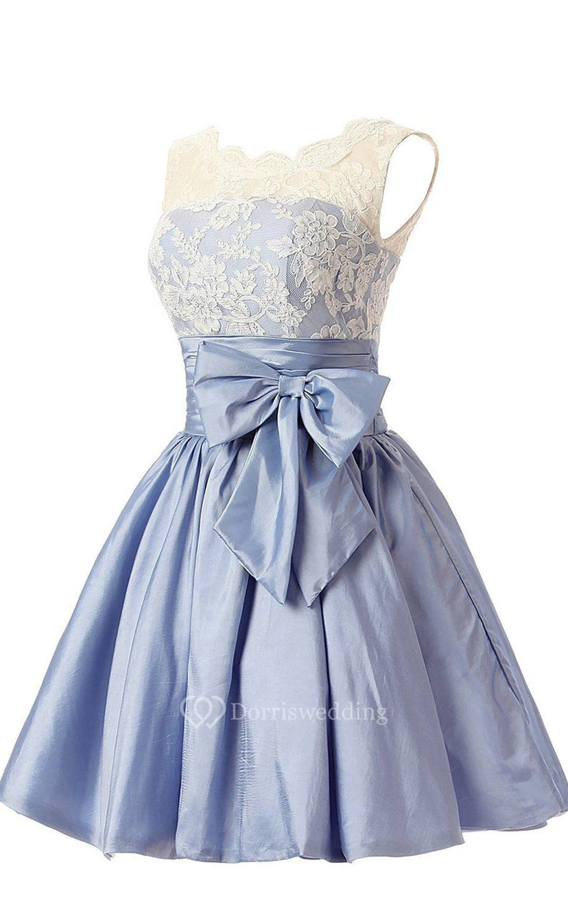 Robe trapèze sans manches avec nœud et corsage en dentelle view 3