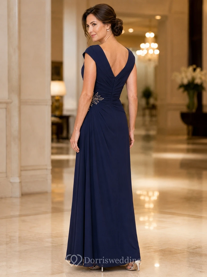 Vestido de noche formal azul marino de corte recto, escote en V y mangas cortas, largo hasta el suelo. view 2