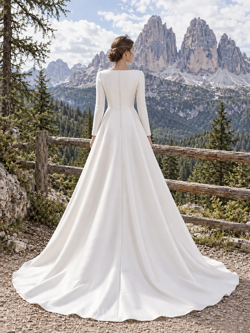 Vestido de novia sencillo de satén con escote joya, corte en A, mangas largas y cola. view 2